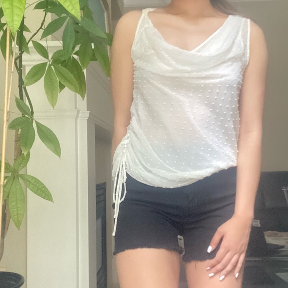 ROBBI & NIKKI White Dot Cowlneck Sleeveless Blouse - Picture 2 of 9